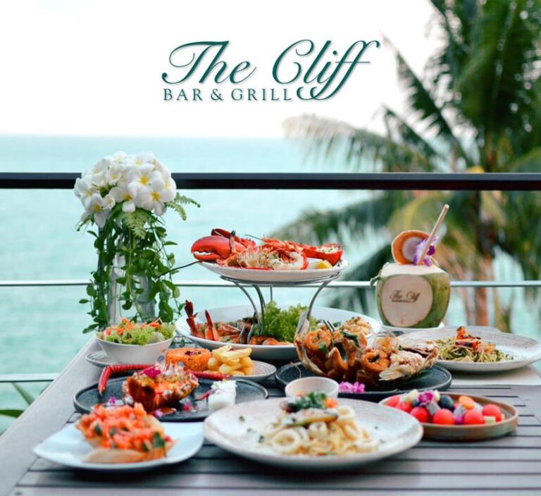 The Cliff Bar and Grill style=