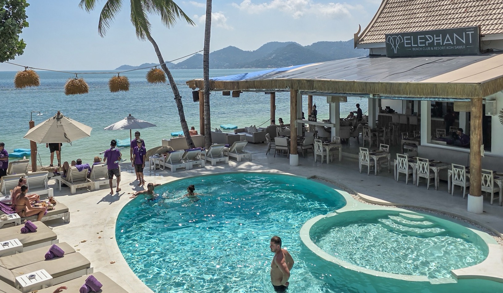 This place is the go to venue for Saturday Night Parties, it transports you in to another world!